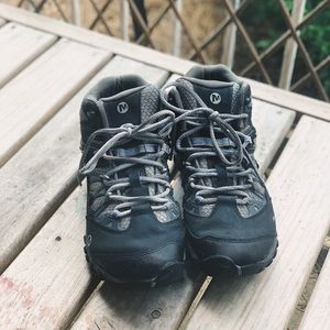 Merrell women’s waterproof hiking boot unifly